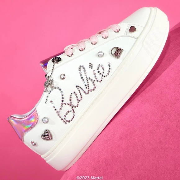 NEW Barbie Aldo Low top sneaker (Floor sample) - Picture 6 of 14